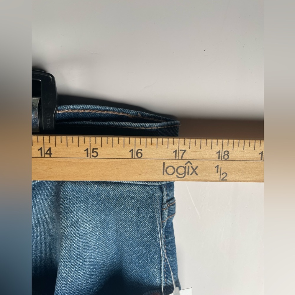 Nicole Miller Soho High Rise Ankle Skinny Jean - Picture 3 of 11